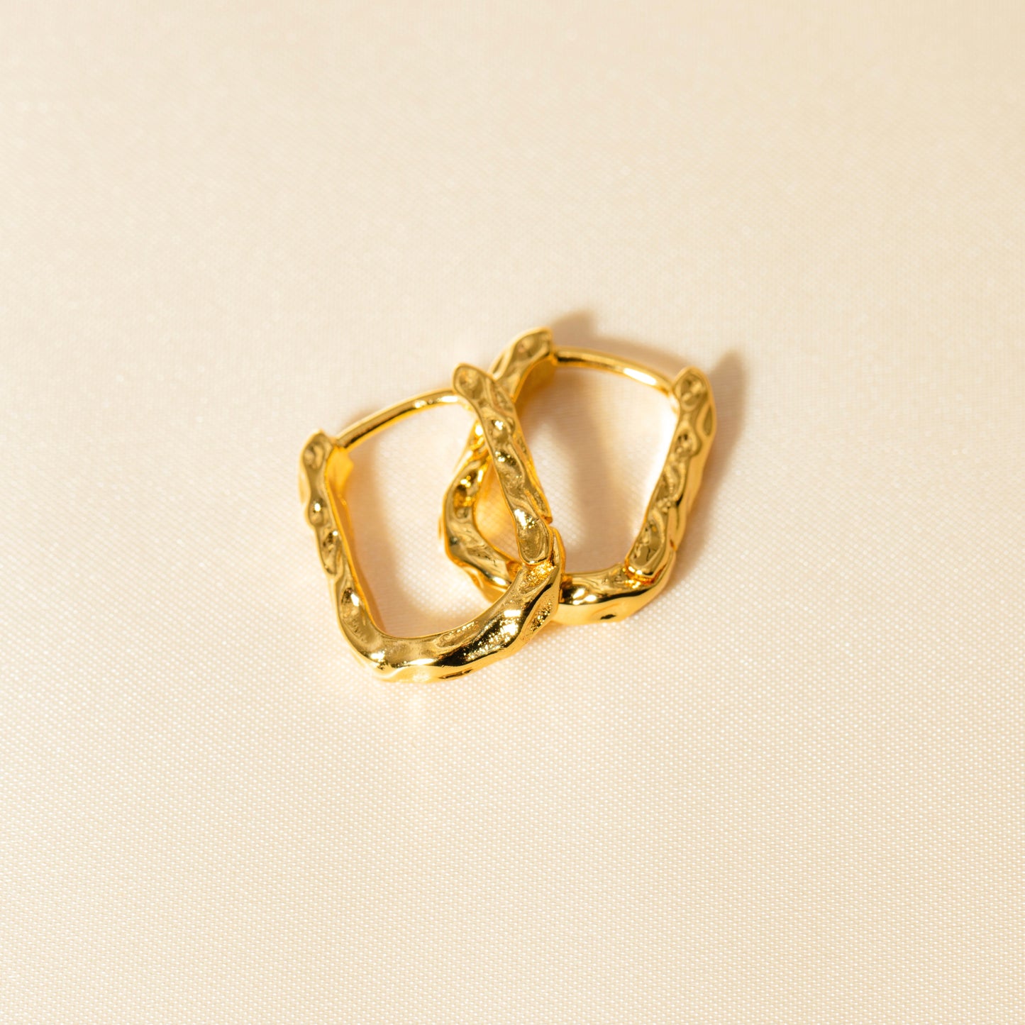 MINI U-SHAPE HOOPS