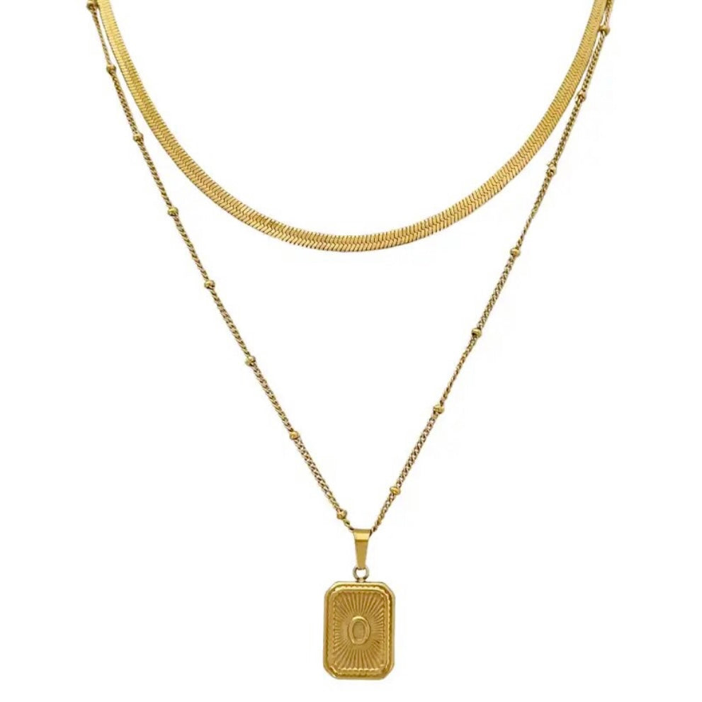SIGNET SQUARE PENDANT