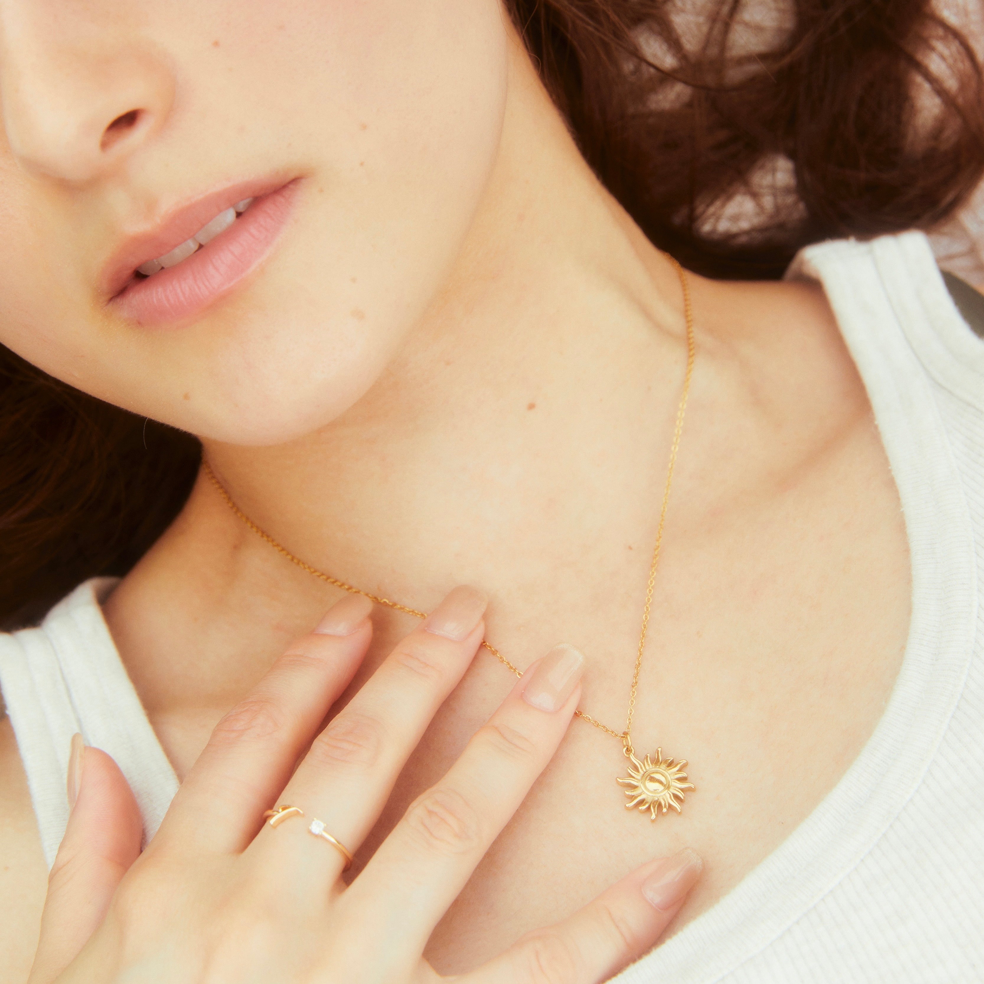 THE SUN NECKLACE