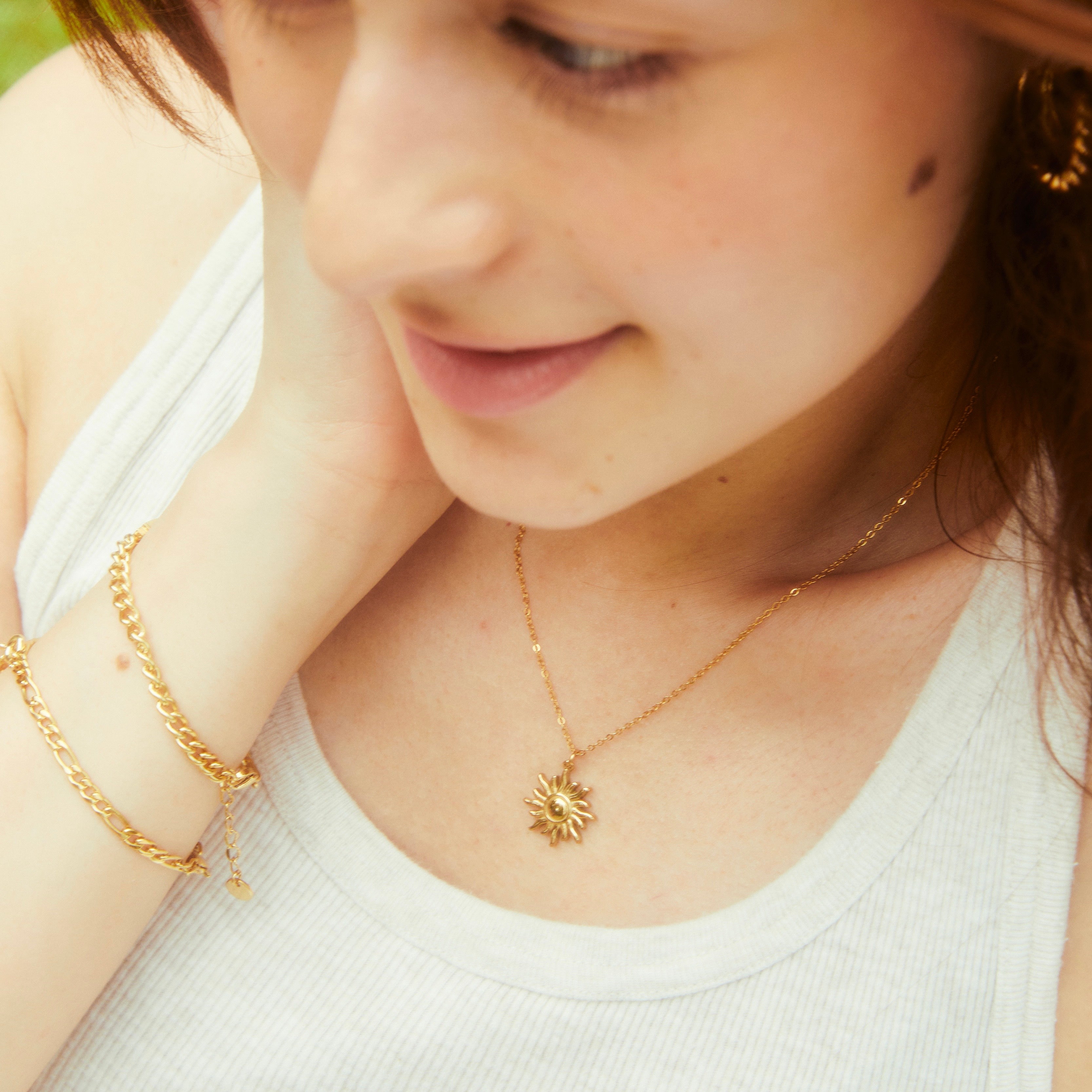 THE SUN NECKLACE