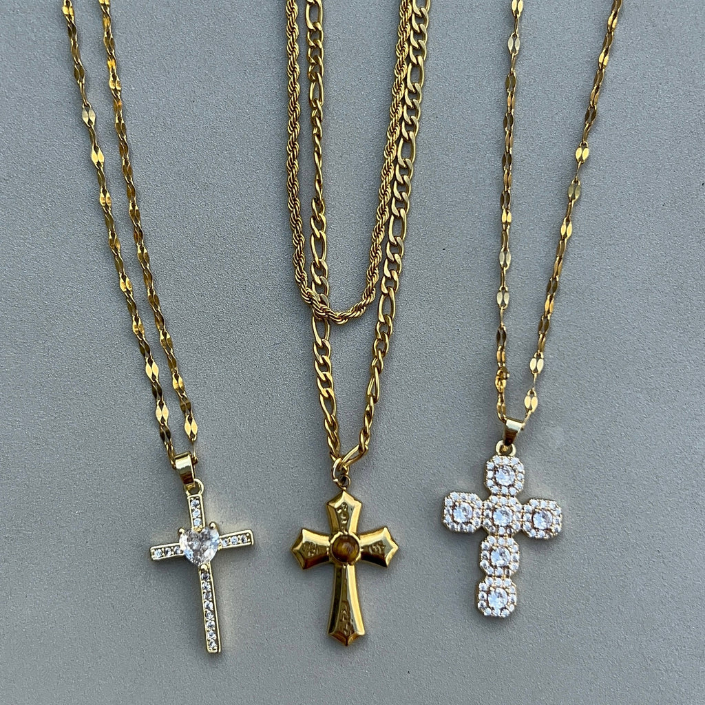 ZIRCONIA CROSS PENDANT