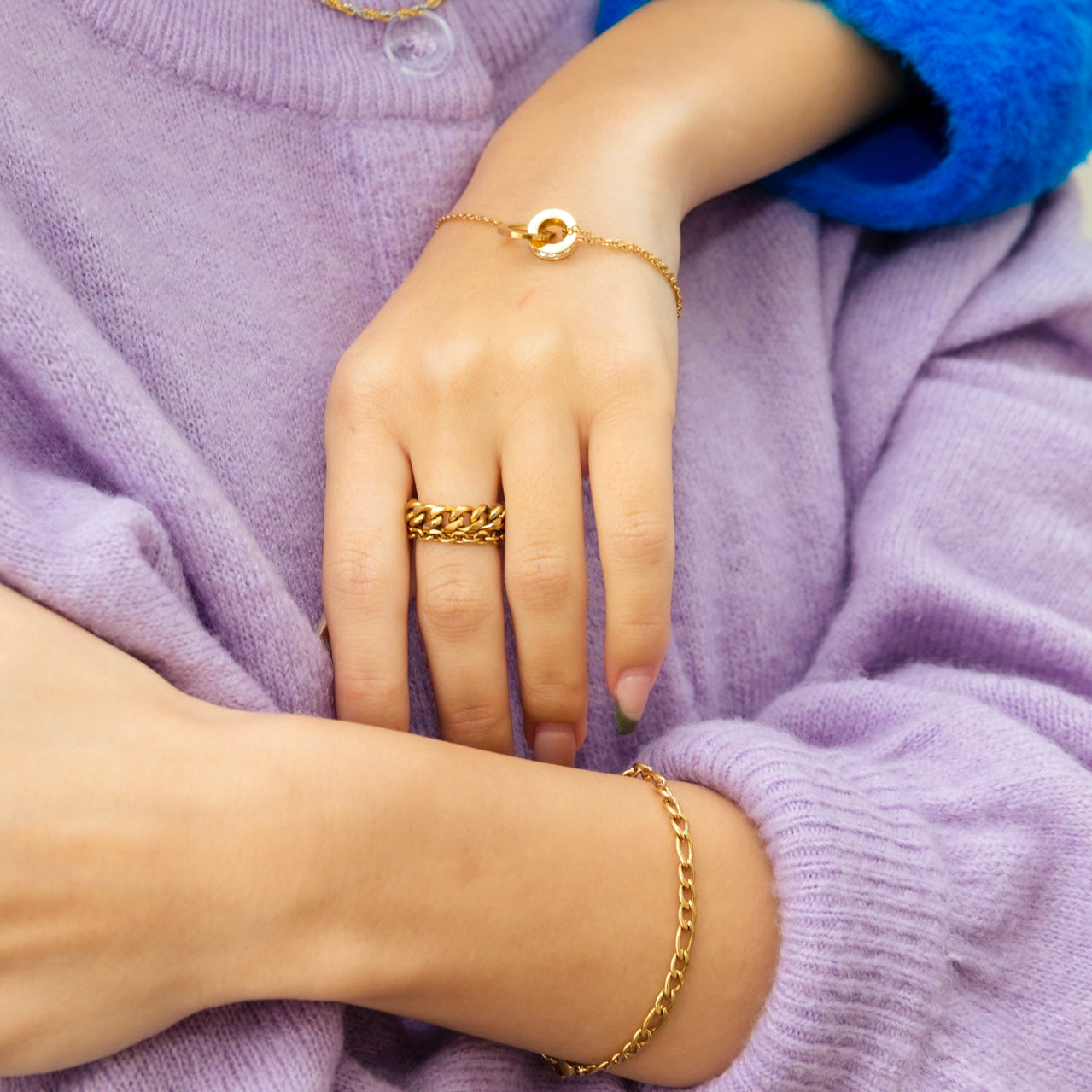 CIRCLE LINK BRACELET