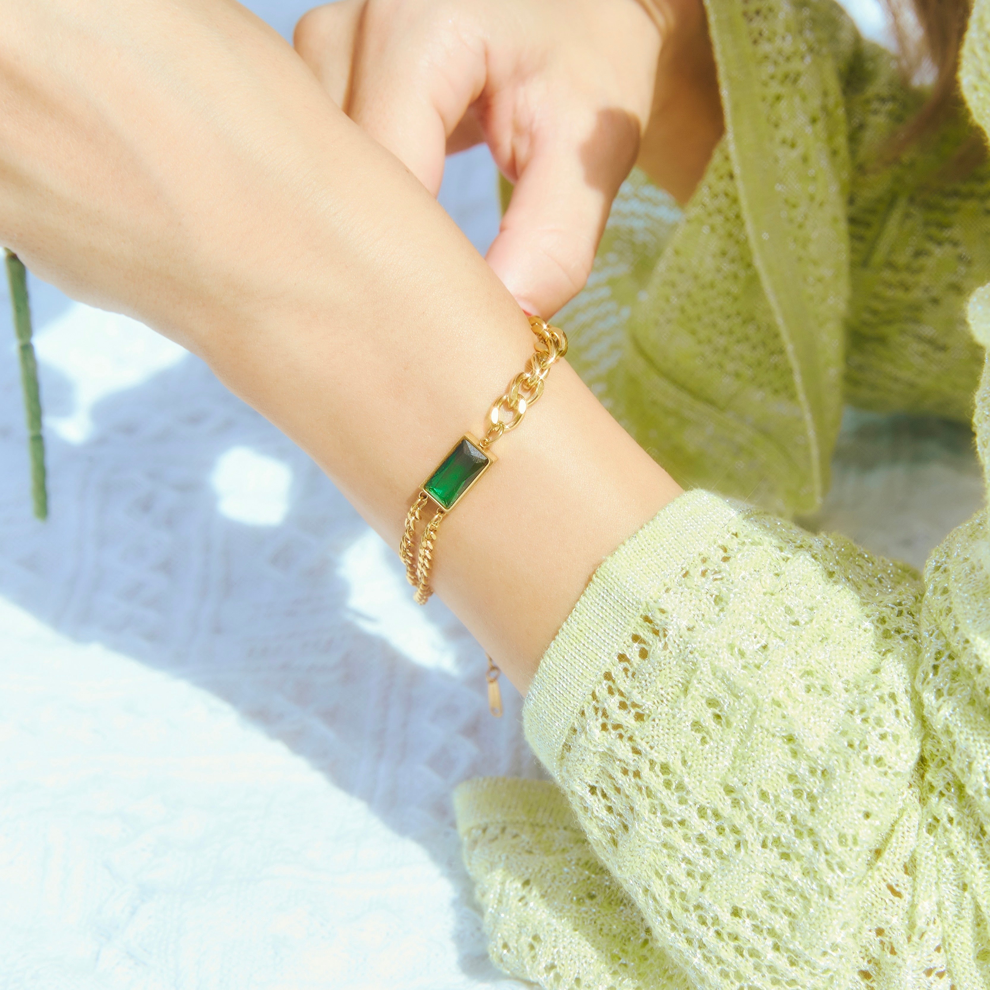 GREEN EMERALD BRACELET