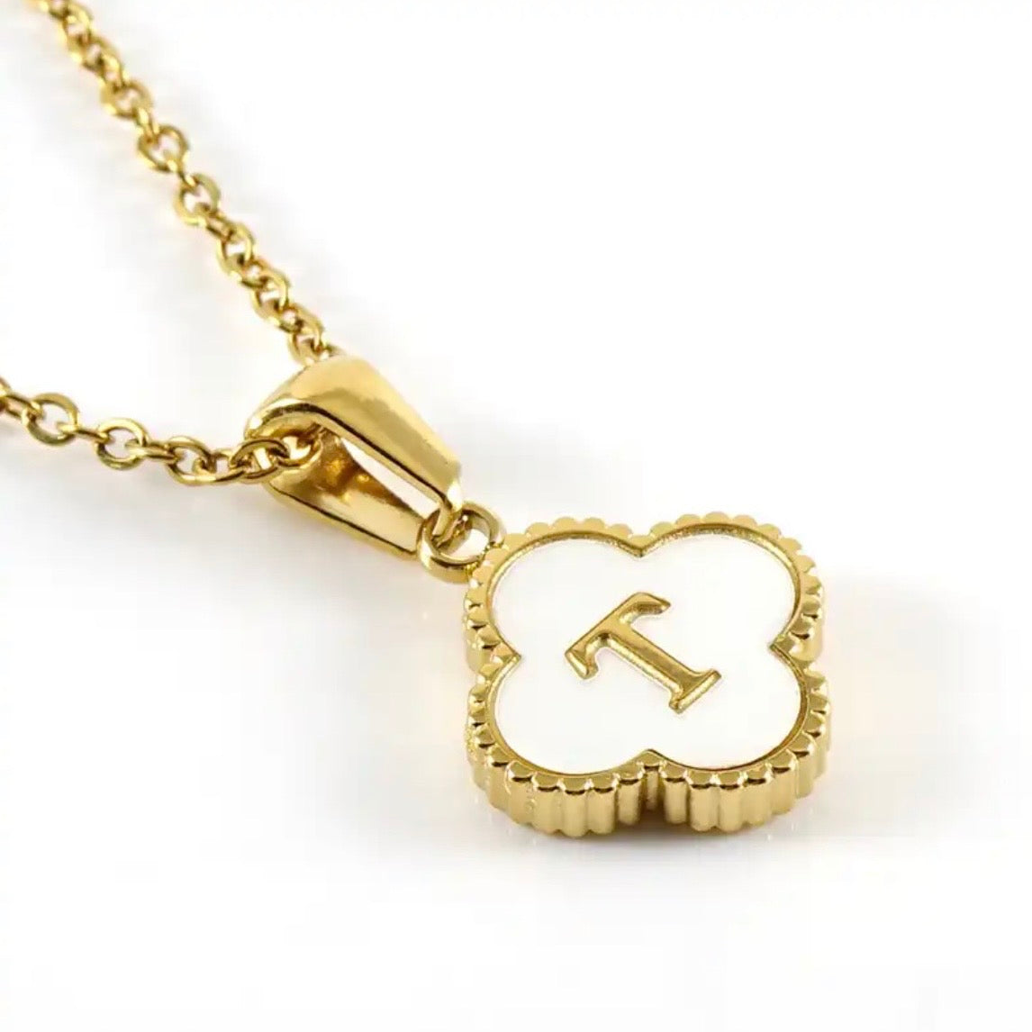 CLOVER INITIAL PENDANT
