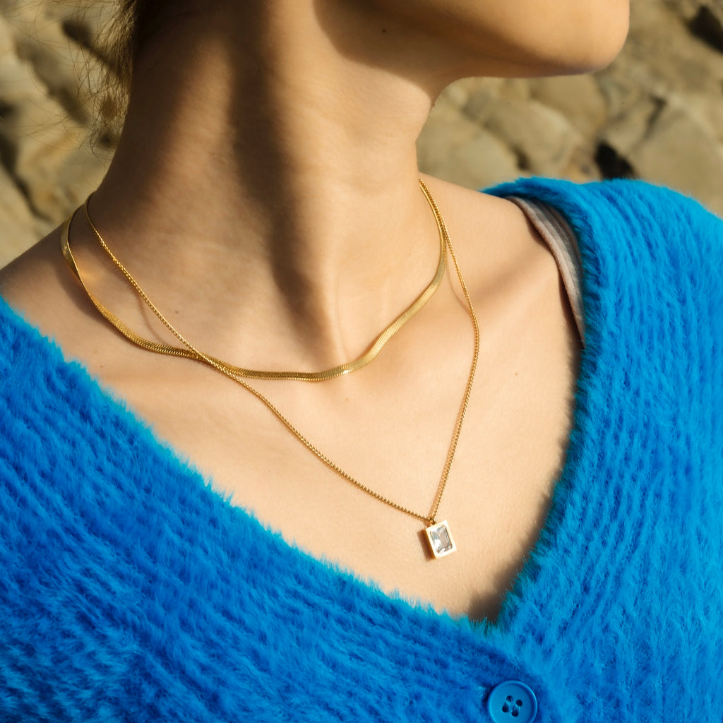 CUBIC ZIRCONIA NECKLACE