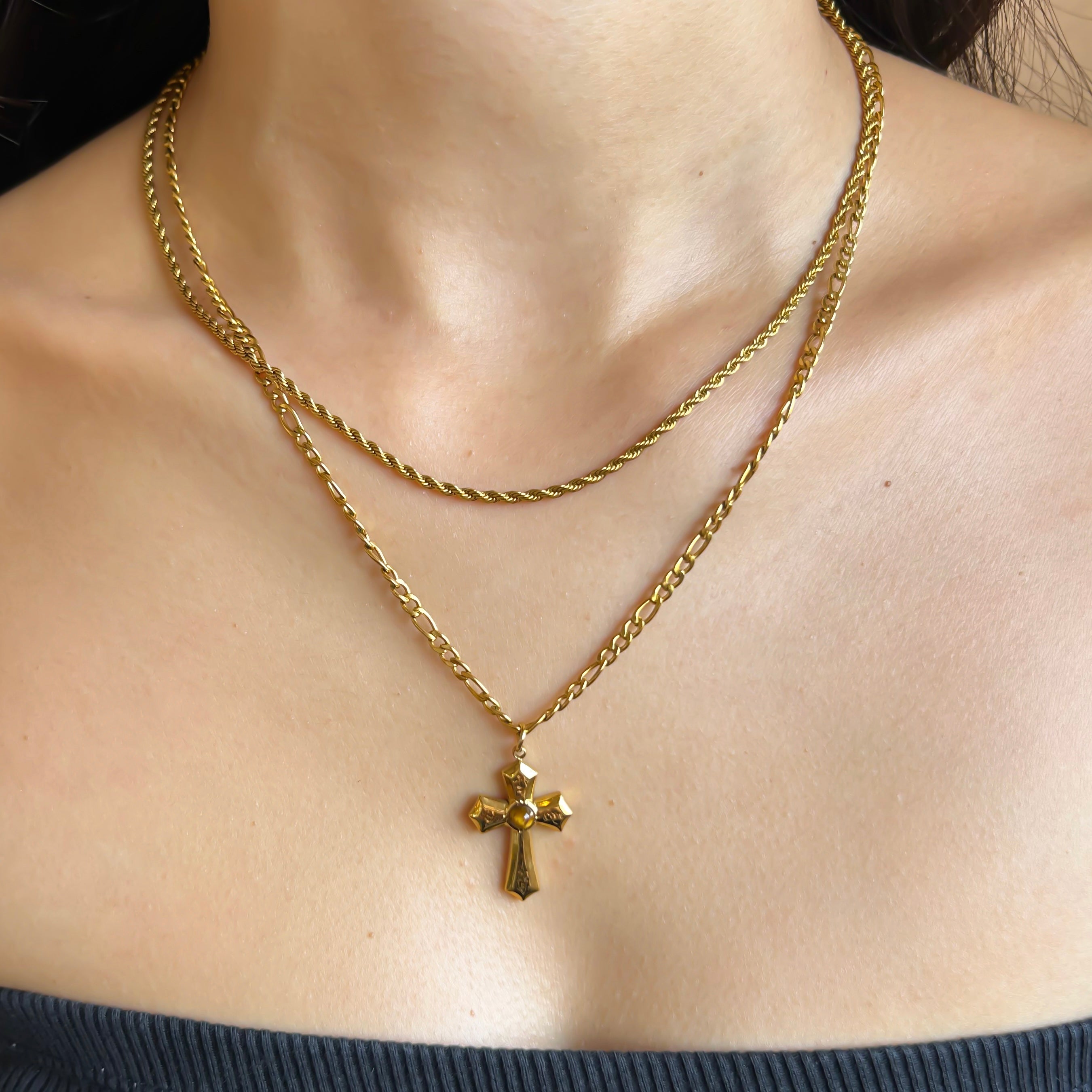 DOUBLE CHAIN CROSS