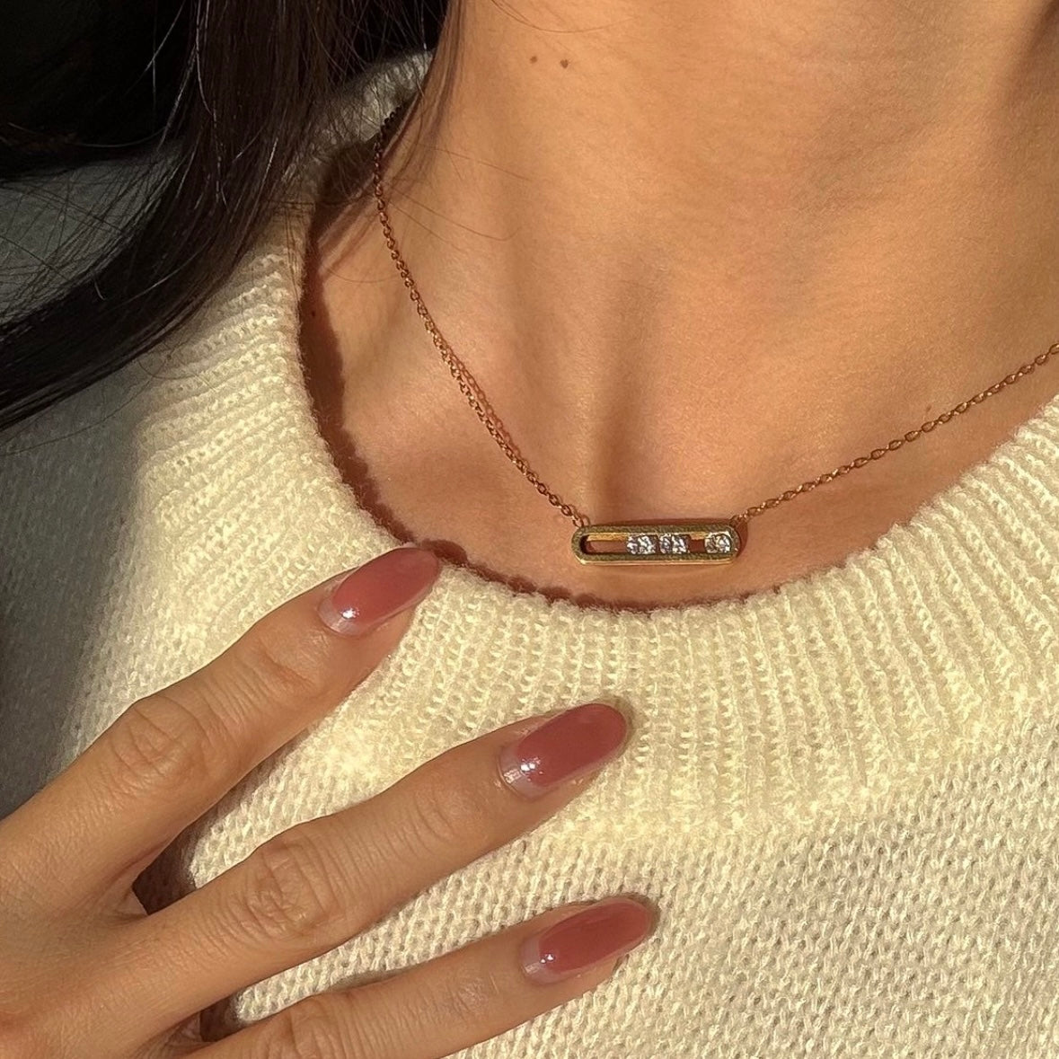 【NRW】CRYSTAL BAR NECKLACE