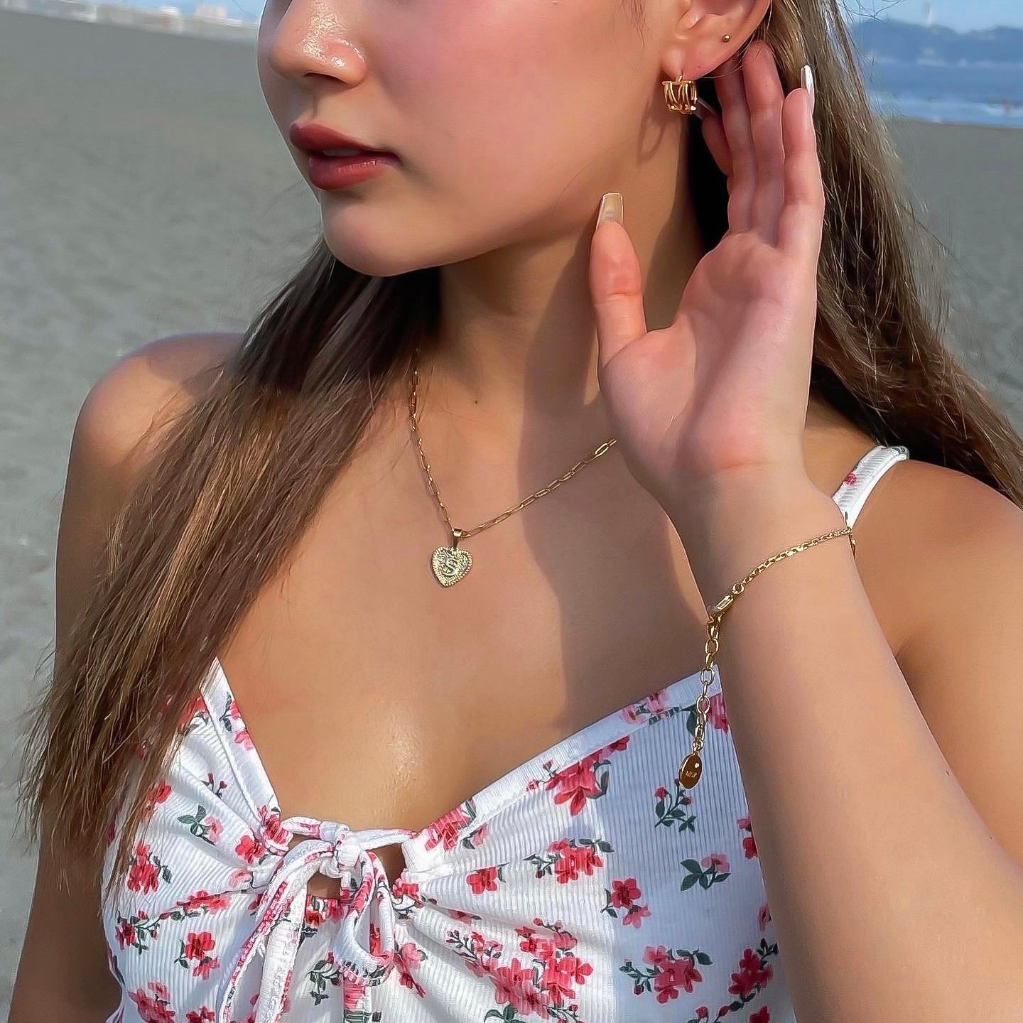 HEART LETTER NECKLACE