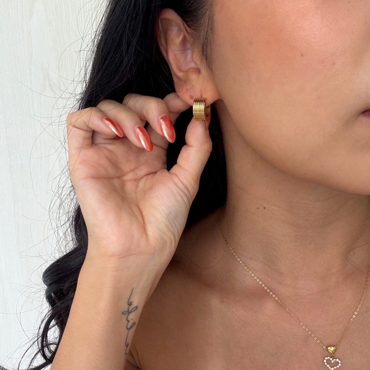 【NEW】LINEA HOOPS