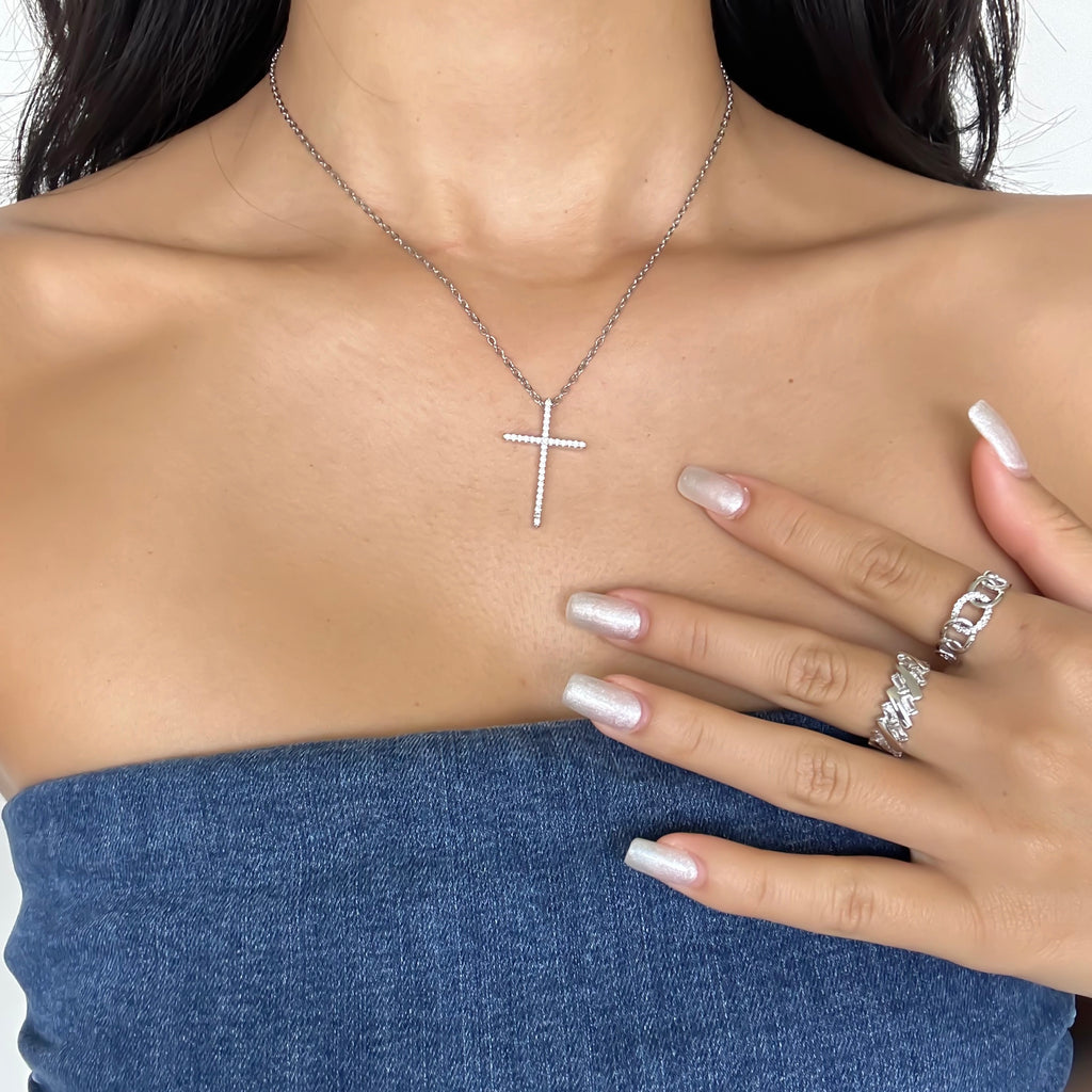 SILVER CROSS PENDANT