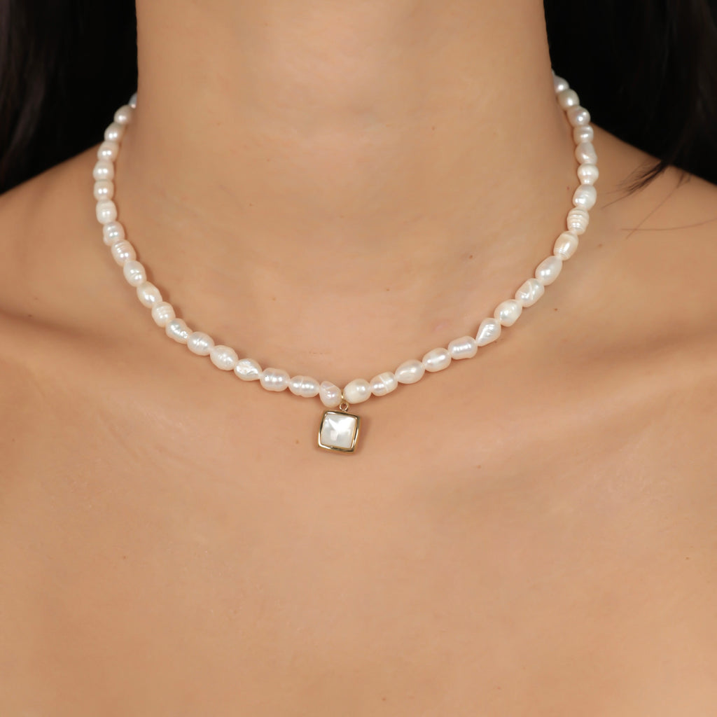 FRESH WATER PEARL 【天然淡水パール】