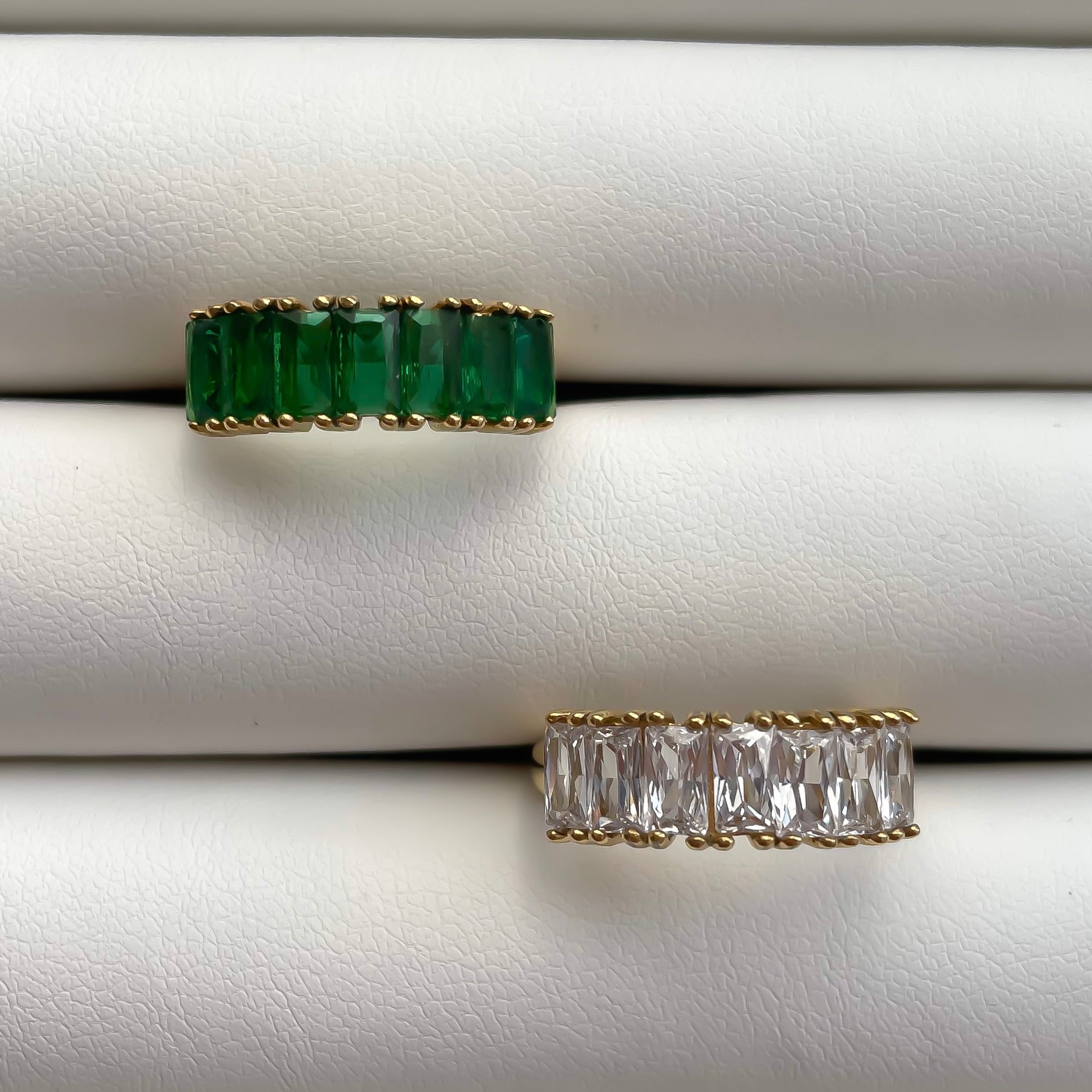 EMERALD CUT PAVE RING